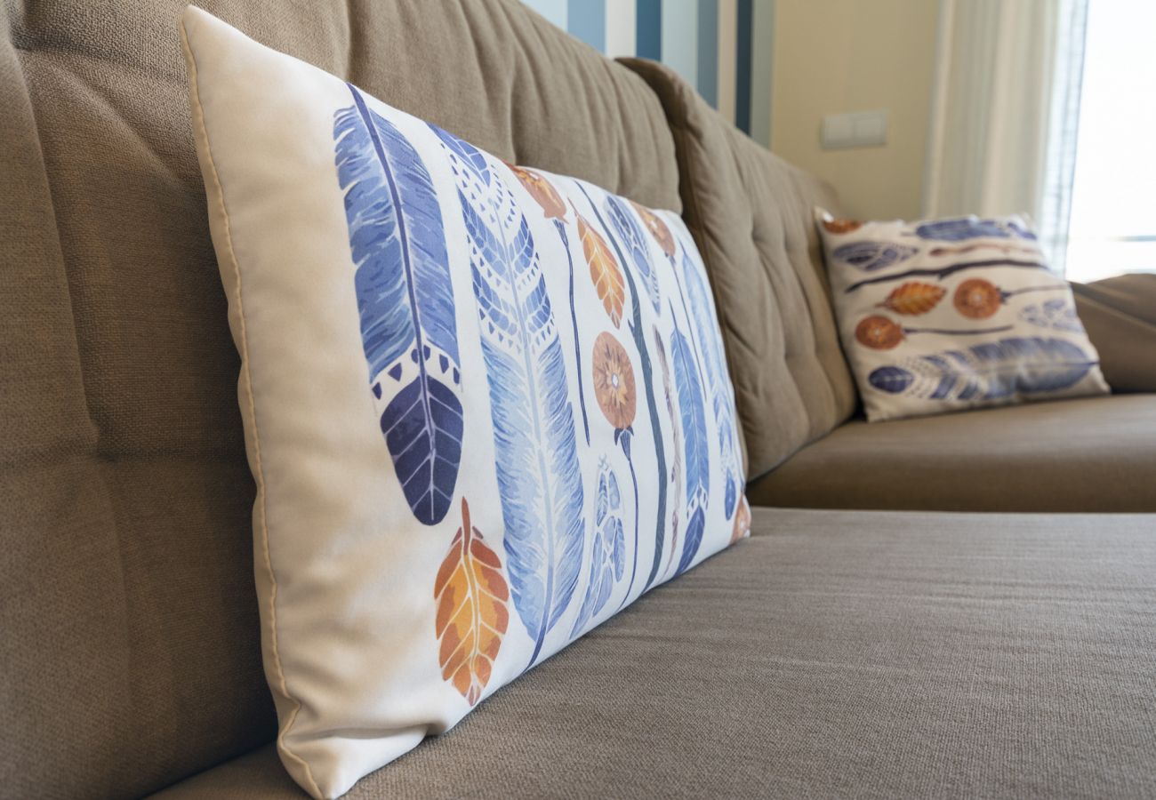 Apartment in Playa de Gandía - Fabulous beach condo for a great vacation. Amazing Sea Views!