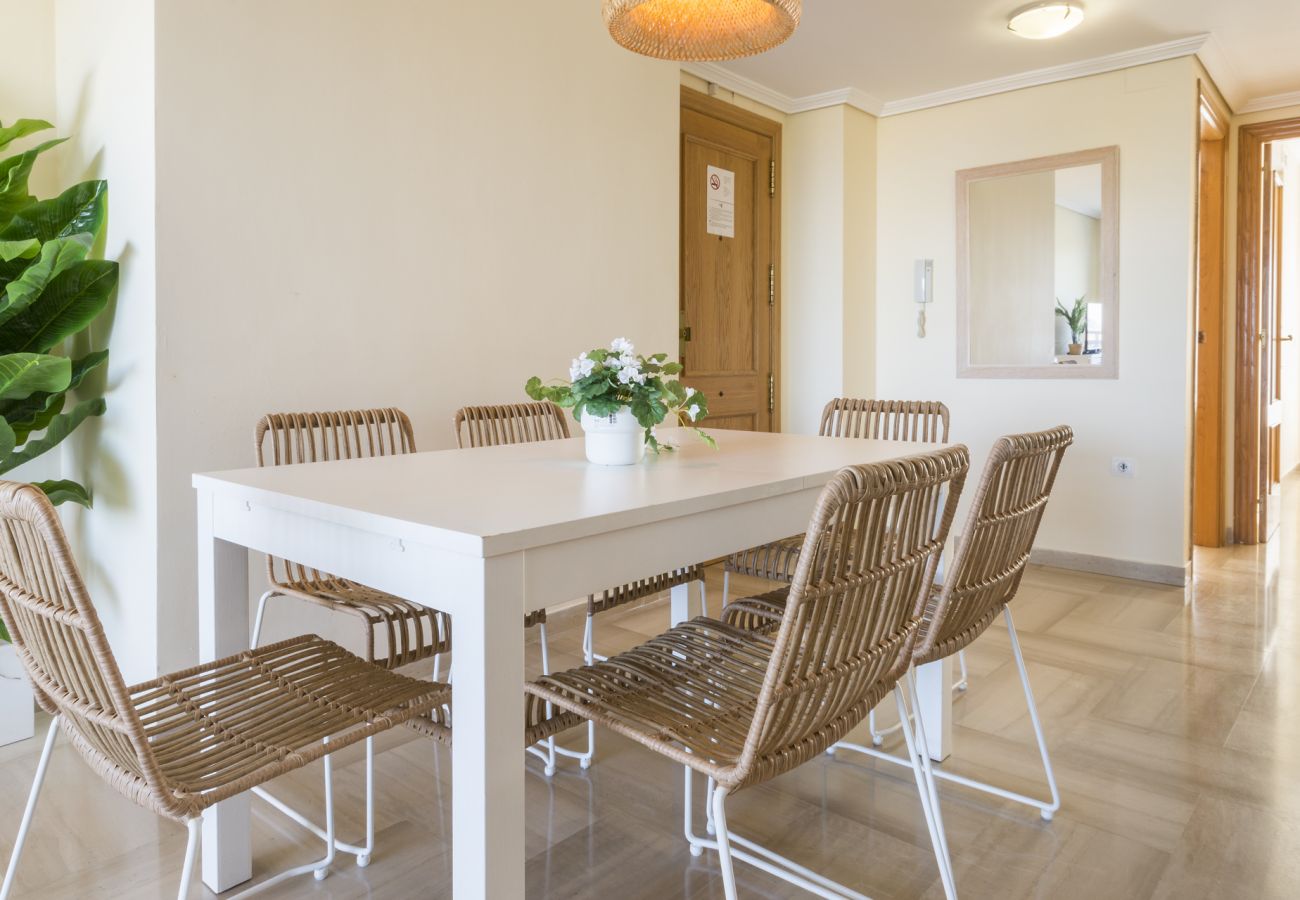 Apartment in Playa de Gandía - Fabulous beach condo for a great vacation. Amazing Sea Views!