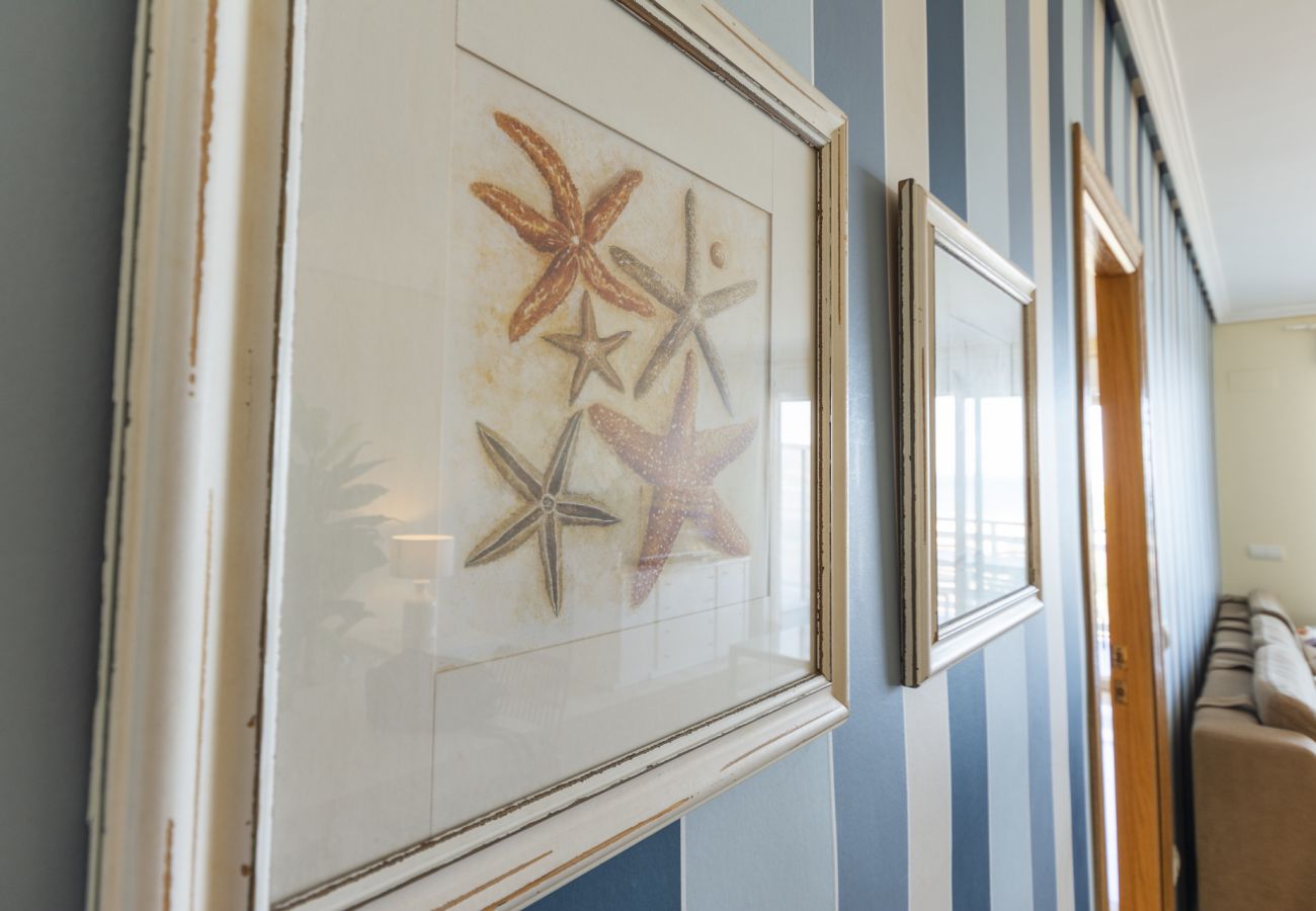 Apartment in Playa de Gandía - Fabulous beach condo for a great vacation. Amazing Sea Views!
