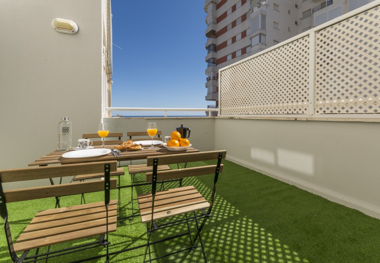 Apartment in Playa de Gandía - Fabulous beach condo for a great vacation. Amazing Sea Views!