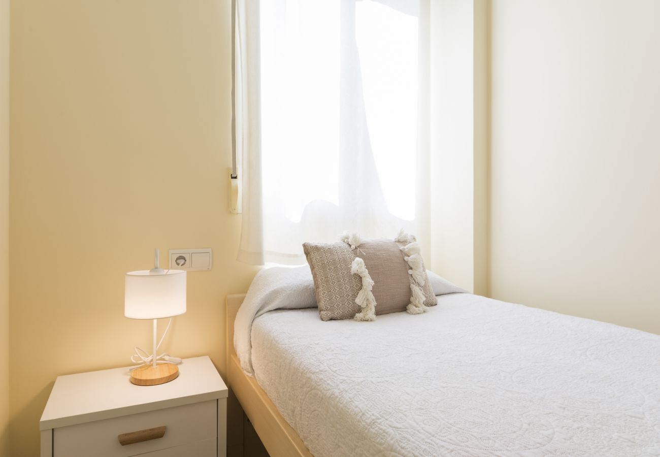 Apartment in Playa de Gandía - Fabulous beach condo for a great vacation. Amazing Sea Views!