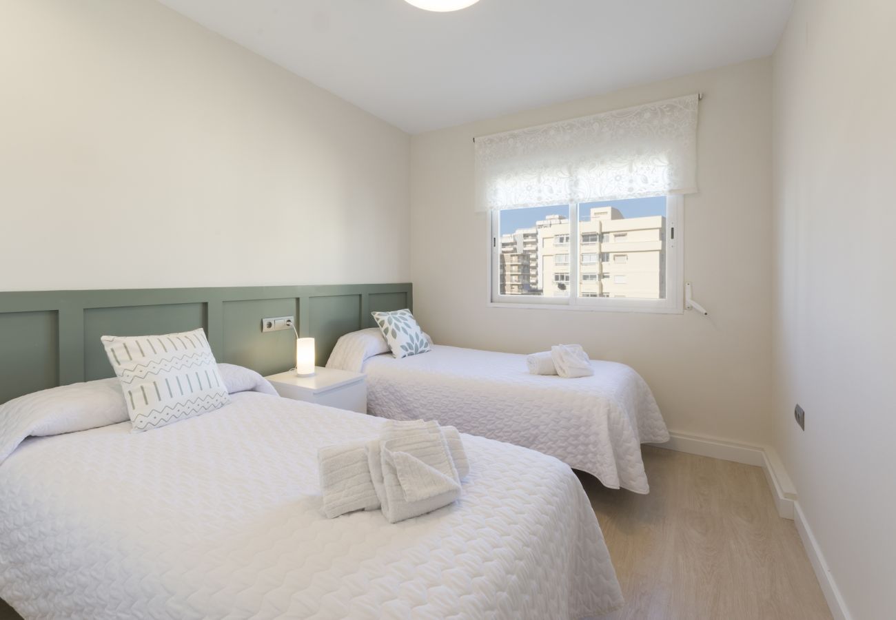 Apartment in Playa de Gandía - Amazing Ocean Views / Pool 