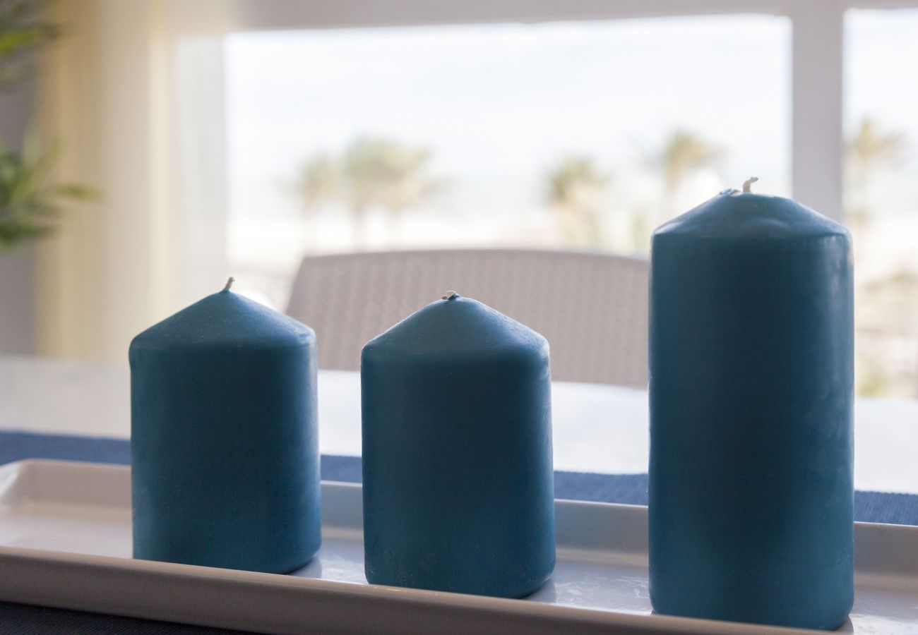 Apartment in Playa de Gandía - Fabulous beach condo for a great vacation. Sea views!