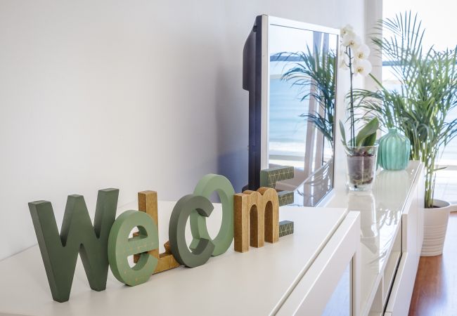 Apartment in Playa de Gandía - Ocean view condo located steps from the beach. Modern decoration! Apartment in Playa de Gandía - Ocean view condo located steps from the beach. Modern decoration!