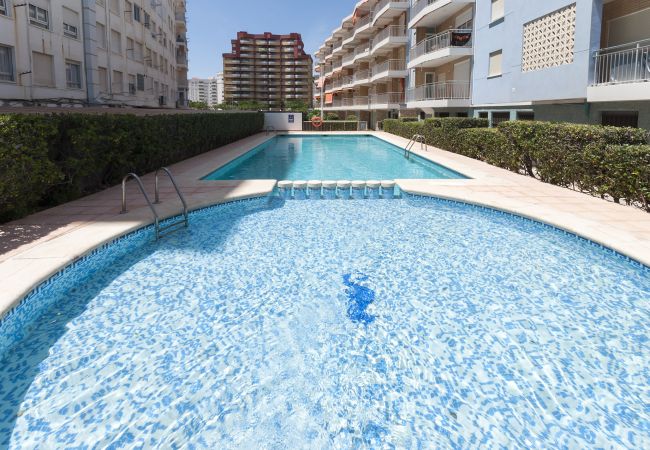 Apartment in Playa de Gandía - Fabulous beach condo for a great vacation. Elegant decoration! Apartment in Playa de Gandía - Fabulous beach condo for a great vacation. Elegant decoration!