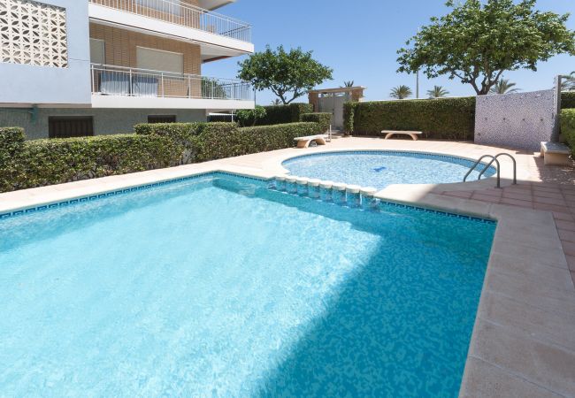 Apartment in Playa de Gandía - Fabulous beach condo for a great vacation. Elegant decoration! Apartment in Playa de Gandía - Fabulous beach condo for a great vacation. Elegant decoration!
