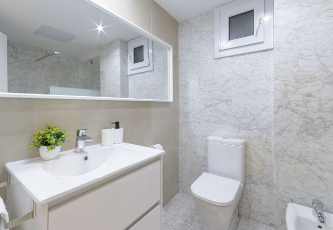 Apartment in Playa de Gandía - Fabulous beach condo for a great vacation. Elegant decoration! Apartment in Playa de Gandía - Fabulous beach condo for a great vacation. Elegant decoration!
