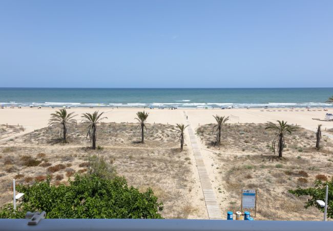 Apartment in Playa de Gandía - Fabulous beach condo for a great vacation. Elegant decoration! Apartment in Playa de Gandía - Fabulous beach condo for a great vacation. Elegant decoration!