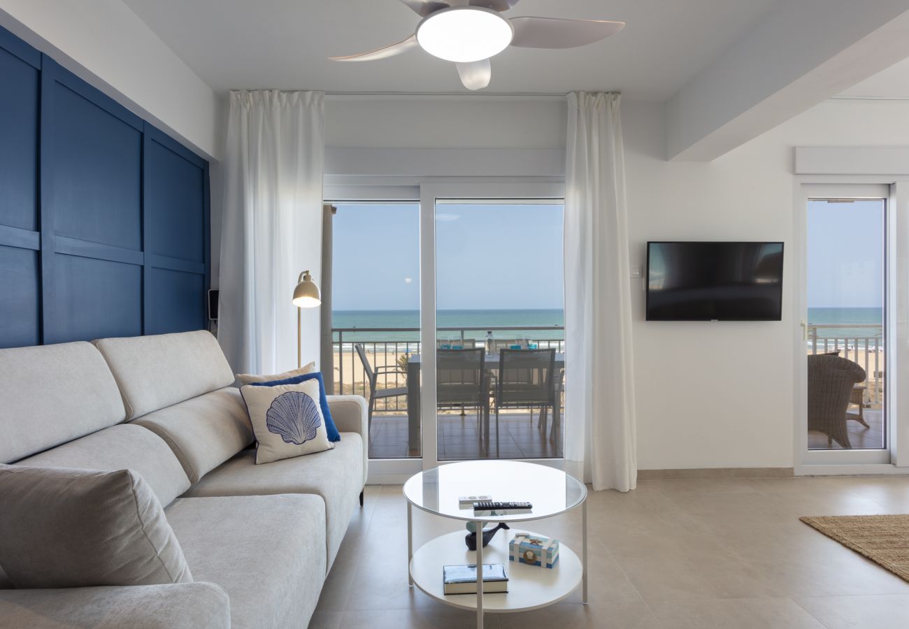 Apartment in Playa de Gandía - Fabulous beach condo for a great vacation. Elegant decoration!