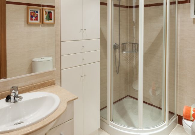 Apartment in Playa de Gandía - Ocean view condo located steps from the beach. Modern decoration! Apartment in Playa de Gandía - Ocean view condo located steps from the beach. Modern decoration!