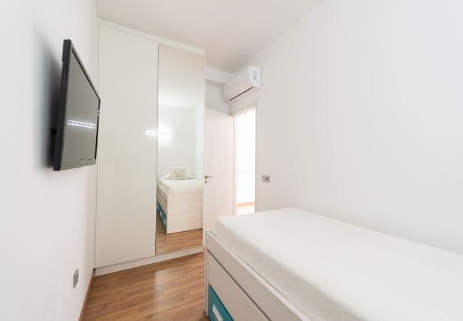 House in Las Palmas de Gran Canaria - Lovely balcony sea views By CanariasGetaway  House in Las Palmas de Gran Canaria - Lovely balcony sea views By CanariasGetaway