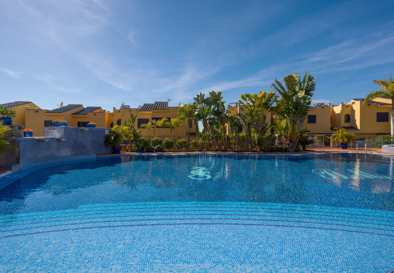 Bungalow in Maspalomas - Nice duplex in Meloneras by CanariasGetaway