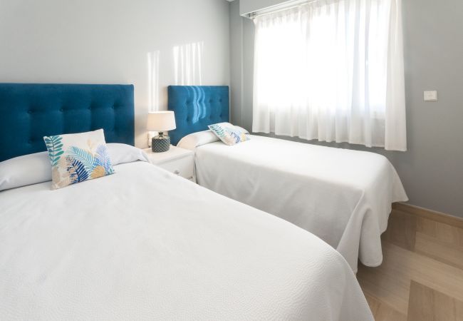 Apartment in Playa de Gandía - Amazing, 5 stars! Beautiful 27m2 terrace beachfront condo! WIFI 150MBS (VIDEO CALL) Apartment in Playa de Gandía - Amazing, 5 stars! Beautiful 27m2 terrace beachfront condo! WIFI 150MBS (VIDEO CALL)