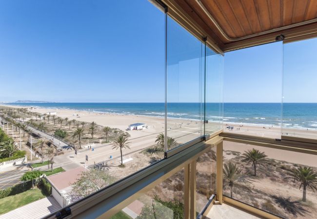 Apartment in Playa de Gandía - Amazing Oceanfront 3 Bedroom Condo Apartment in Playa de Gandía - Amazing Oceanfront 3 Bedroom Condo