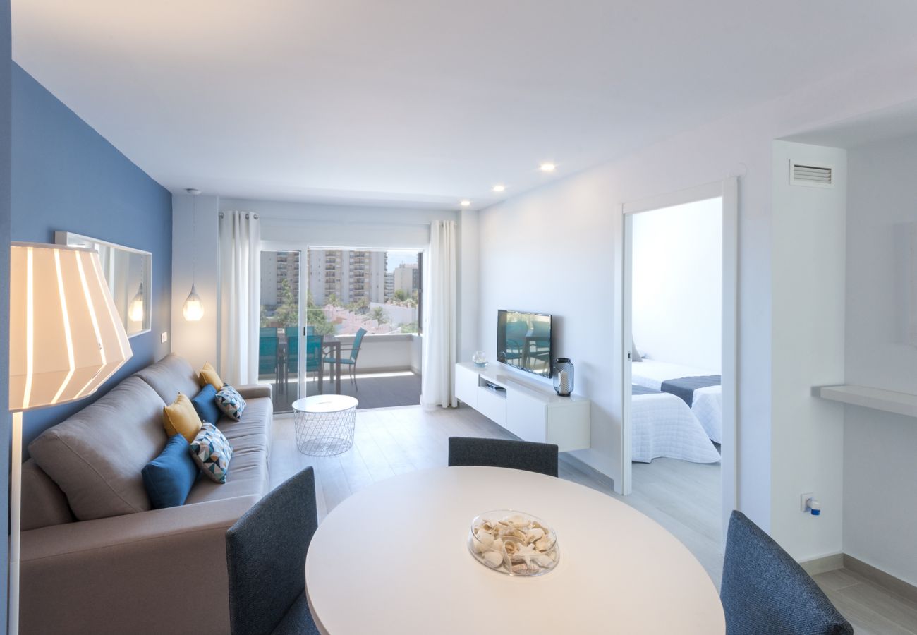 Apartment in Playa de Gandía - Beachfront Family Friendly Condo In Gandía