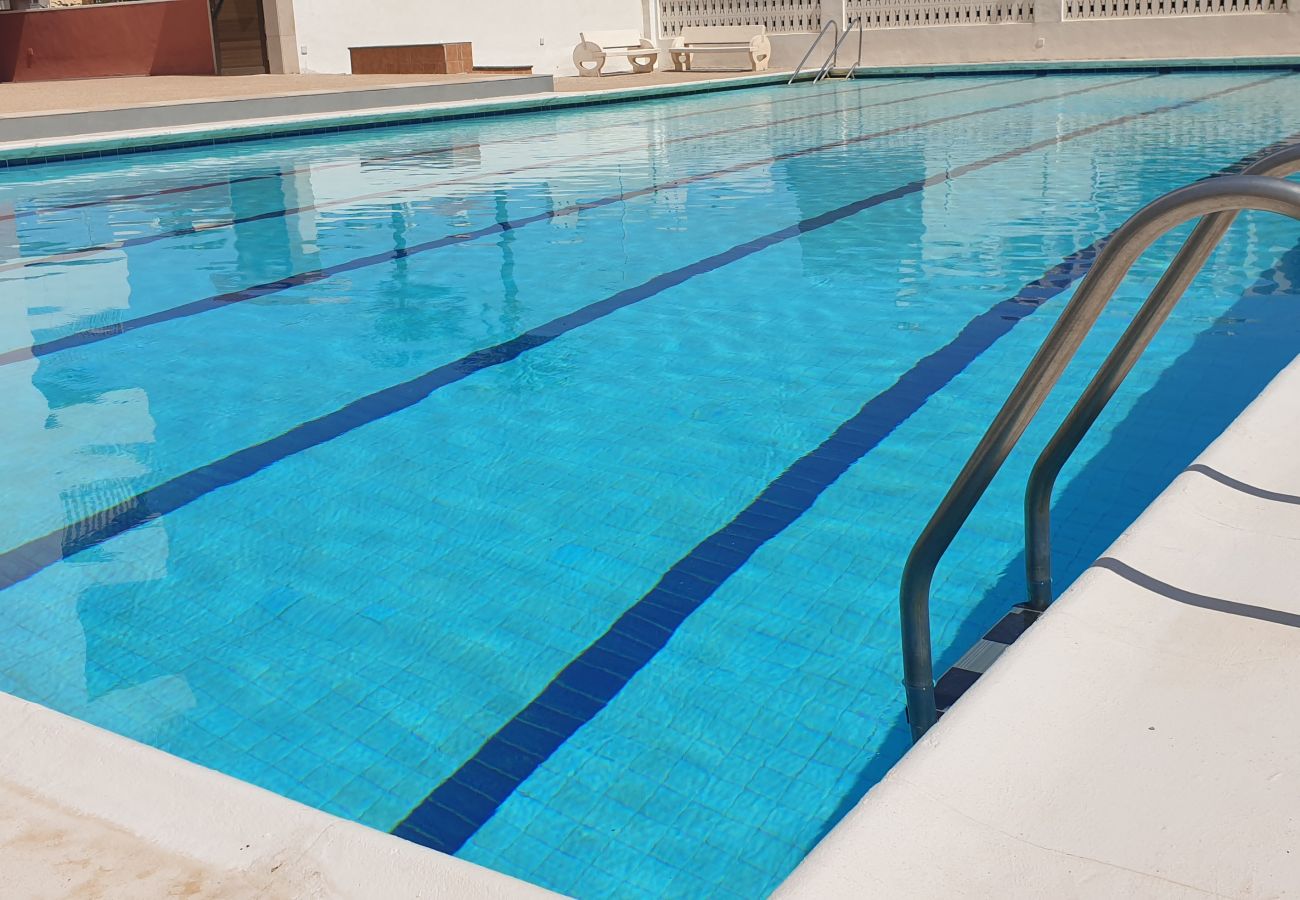 Apartment in Playa de Gandía - Beachfront Family Friendly Condo In Gandía