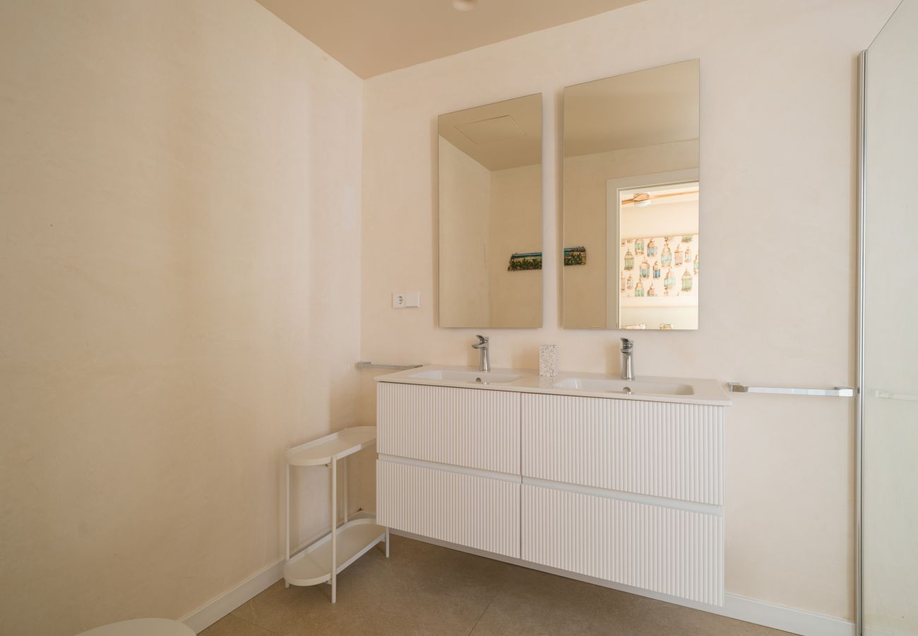 Villa in Corralejo - Long Beach with pool By CanariasGetaway 