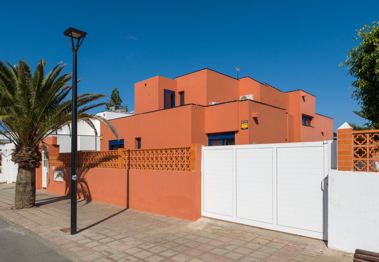 Villa in Corralejo - Long Beach with pool By CanariasGetaway 