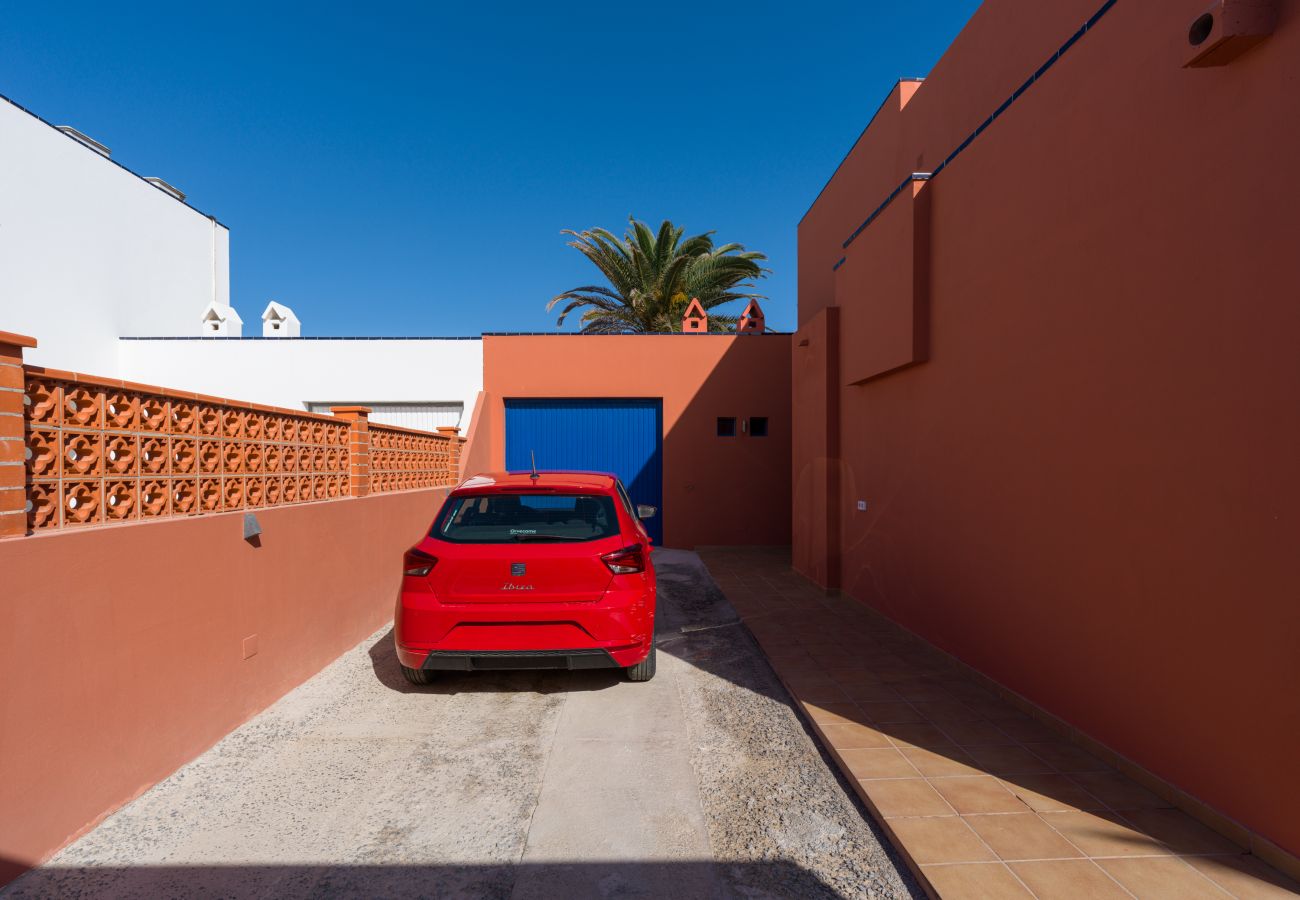 Villa in Corralejo - Long Beach with pool By CanariasGetaway 
