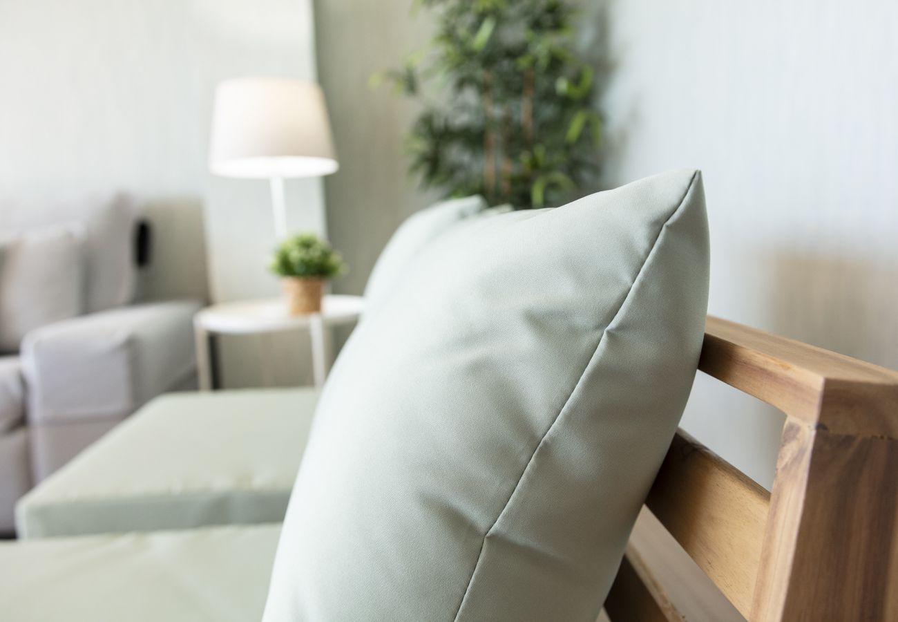 Apartment in Playa de Gandía - Seafront Condo Just Steps To The Beach.