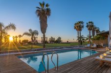 Villa in Adeje - GOLFERS PARADISE LUXURY VILLA , HEATED POOL, BBQ - HomeForGuest