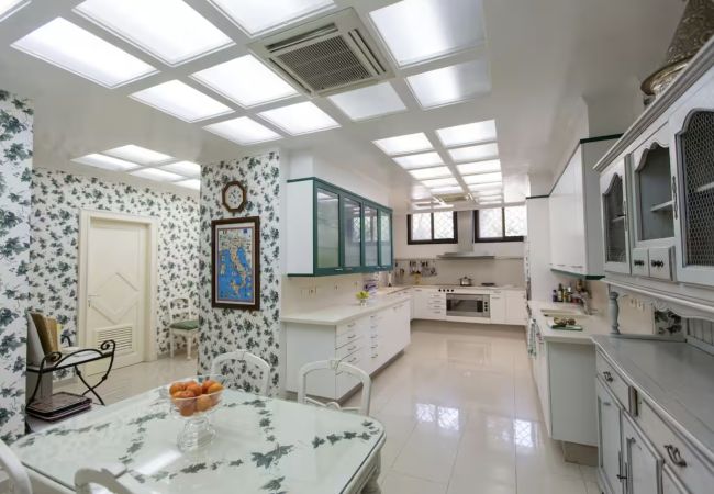 Villa in San Bartolomé de Tirajana - Sunset Luxe Retreat Villa in San Bartolomé de Tirajana - Sunset Luxe Retreat
