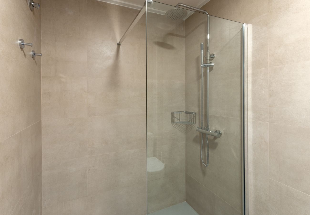 Apartment in Playa de Gandía - Luxury oceanfront loft with 3 suites rooms with 190m2: High Speed Wifi: 300mbs