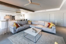Apartment in Playa de Gandía - Luxury oceanfront loft with 3 suites rooms with 190m2: High Speed Wifi: 300mbs