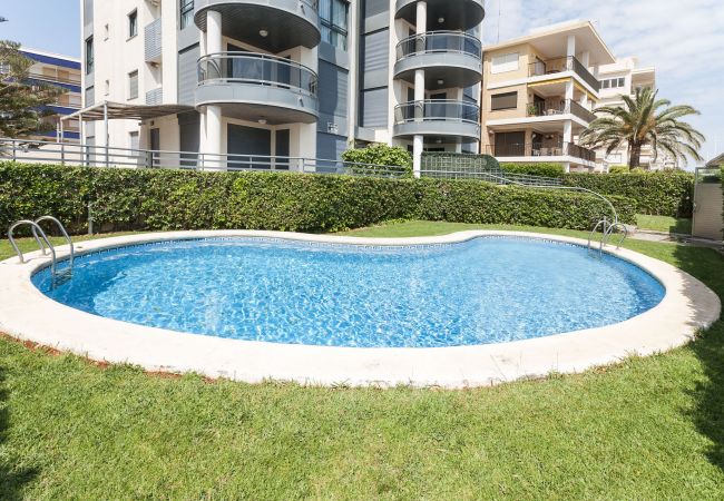 Apartment in Playa de Gandía - Oceanfront with stunning views of the sunset! Recently redecorated !! Apartment in Playa de Gandía - Oceanfront with stunning views of the sunset! Recently redecorated !!