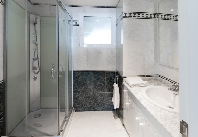 Apartment in Playa de Gandía - Oceanfront condos w / breathtaking views. Elegant decoration! Apartment in Playa de Gandía - Oceanfront condos w / breathtaking views. Elegant decoration!