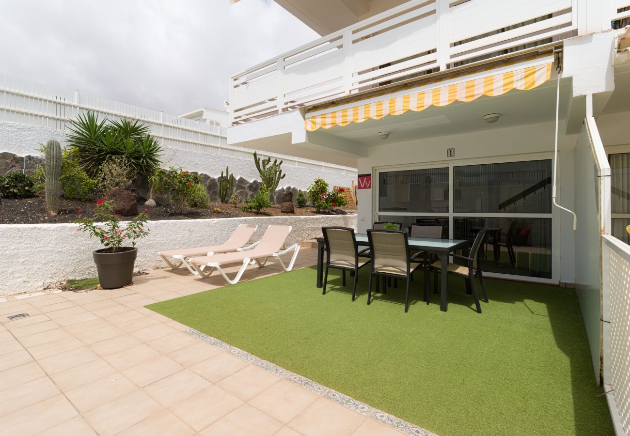 House in San Bartolomé de Tirajana - Las Adelfas South Beach 1 by CanariasGetaway House in San Bartolomé de Tirajana - Las Adelfas South Beach 1 by CanariasGetaway