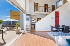 Villa in Santa Cruz de Tenerife - HomeForGuest Villa with Sea Views, Pool, Spa, Gym, Cinema - HomeForGuest