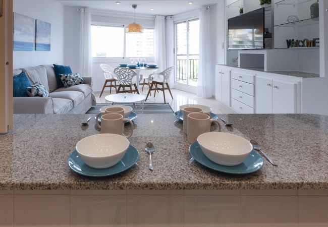 Apartment in Playa de Gandía - Cosy apartment decorated, with wifi, in front of the beach Apartment in Playa de Gandía - Cosy apartment decorated, with wifi, in front of the beach
