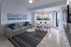 Apartment in Playa de Gandía - Cosy apartment decorated, with wifi, in front of the beach