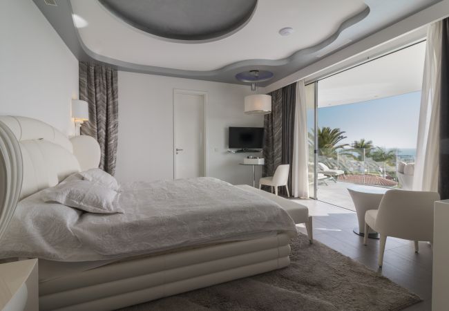 Villa in Adeje - Villa Oasis del Sur Villa in Adeje - Villa Oasis del Sur