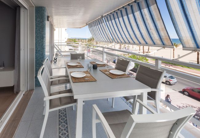 Apartment in Playa de Gandía - Cosy apartment decorated, with wifi, in front of the beach, High speed wifi 150mbs Apartment in Playa de Gandía - Cosy apartment decorated, with wifi, in front of the beach, High speed wifi 150mbs
