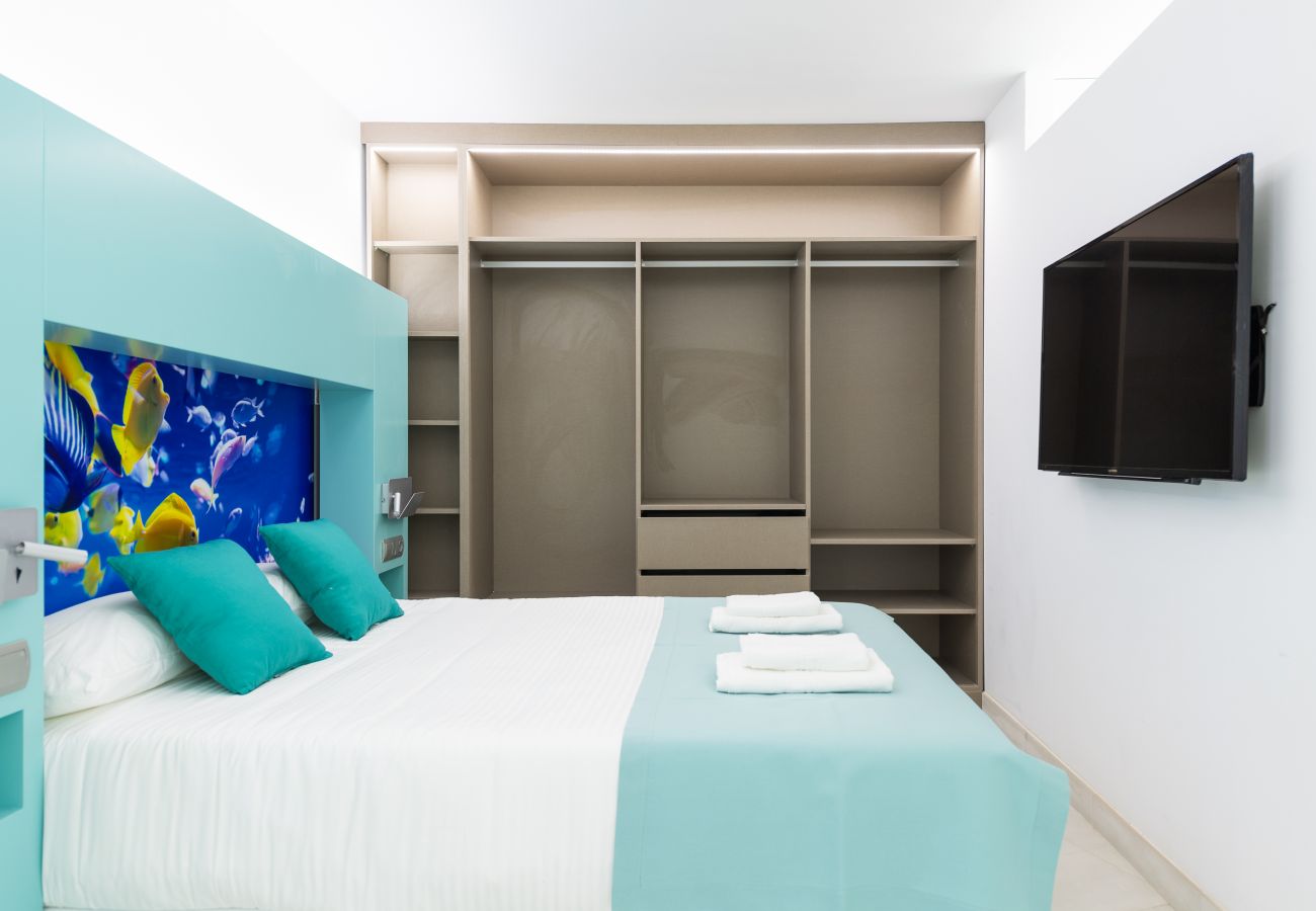 Apartment in Las Palmas de Gran Canaria - Edison Building 301 By CanariasGetaway 