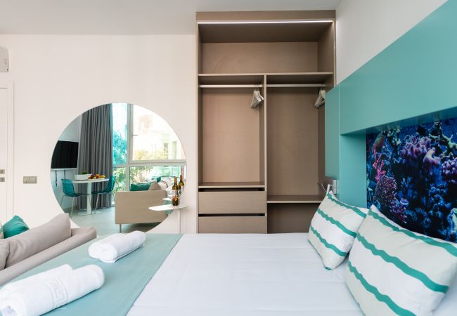 Apartment in Las Palmas de Gran Canaria - Edison Building 302 By CanariasGetaway Apartment in Las Palmas de Gran Canaria - Edison Building 302 By CanariasGetaway