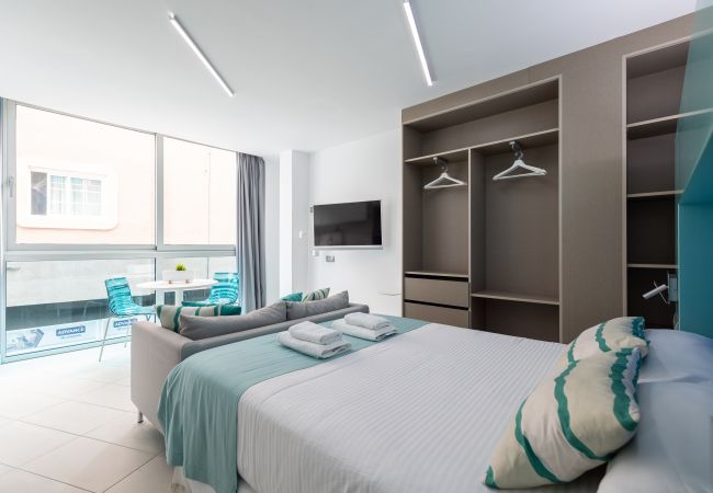 Studio in Las Palmas de Gran Canaria - Edison Building 304 By CanariasGetaway  Studio in Las Palmas de Gran Canaria - Edison Building 304 By CanariasGetaway