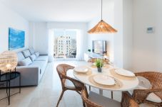 Apartment in Playa de Gandía - Cozy apartment with Mediterranean style, a few meters from the beach. Terrace overlooking the sea.