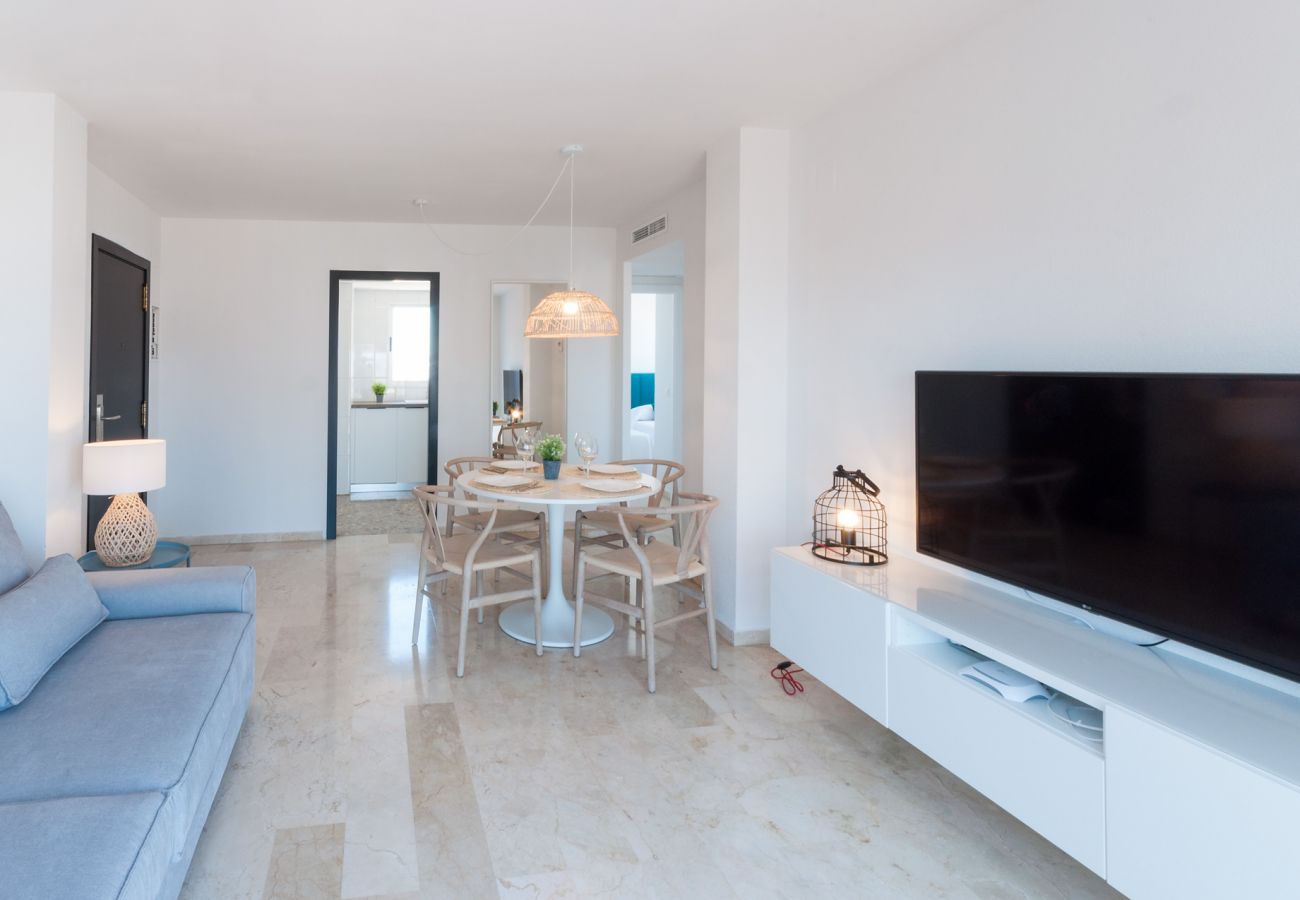 Apartment in Playa de Gandía - Cozy with mediterranean style, a few meters from the beach. A / C and free wifi. Terrace with sea views Apartment in Playa de Gandía - Cozy with mediterranean style, a few meters from the beach. A / C and free wifi. Terrace with sea views