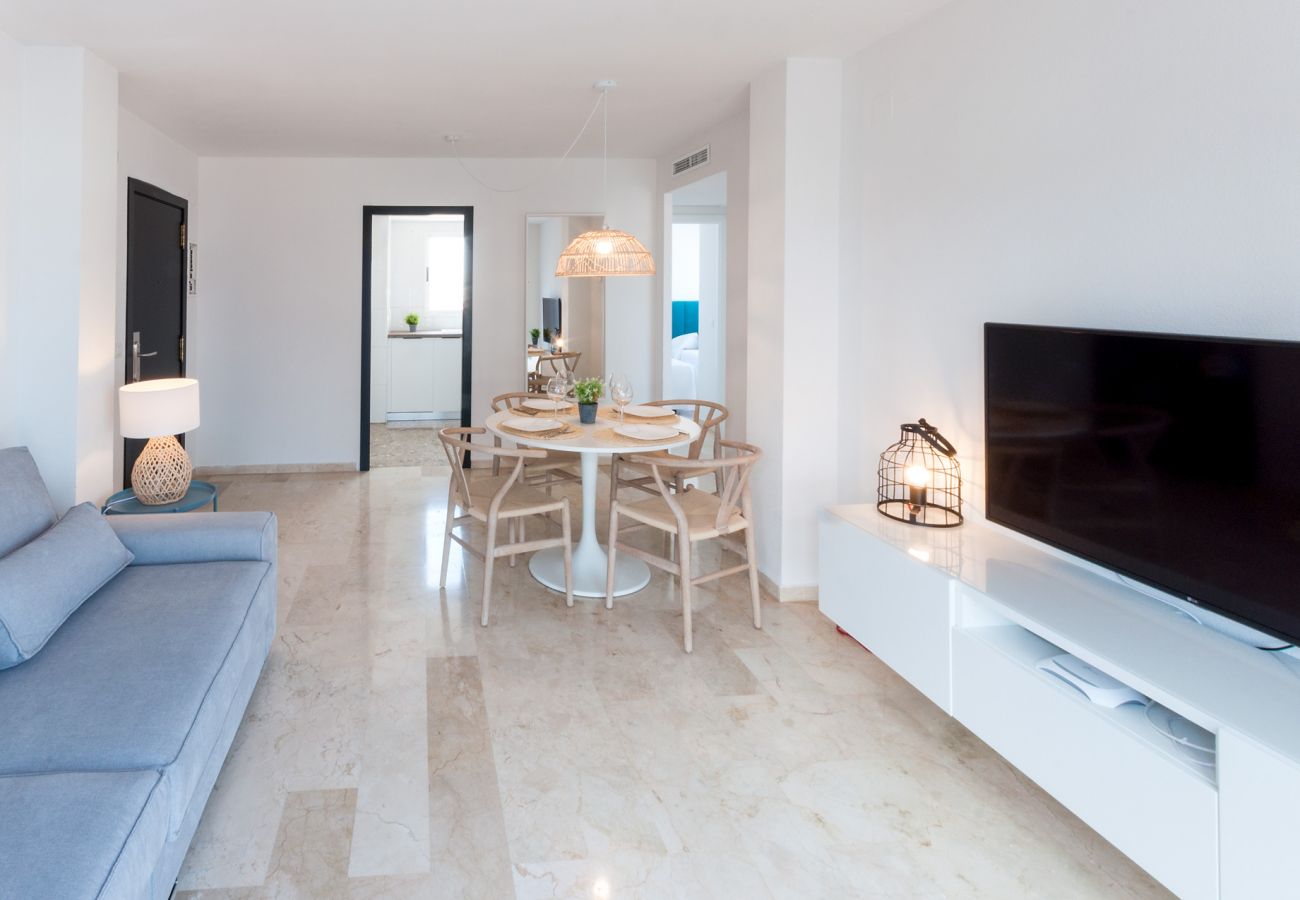 Apartment in Playa de Gandía - Cozy with mediterranean style, a few meters from the beach. A / C and free wifi. Terrace with sea views Apartment in Playa de Gandía - Cozy with mediterranean style, a few meters from the beach. A / C and free wifi. Terrace with sea views