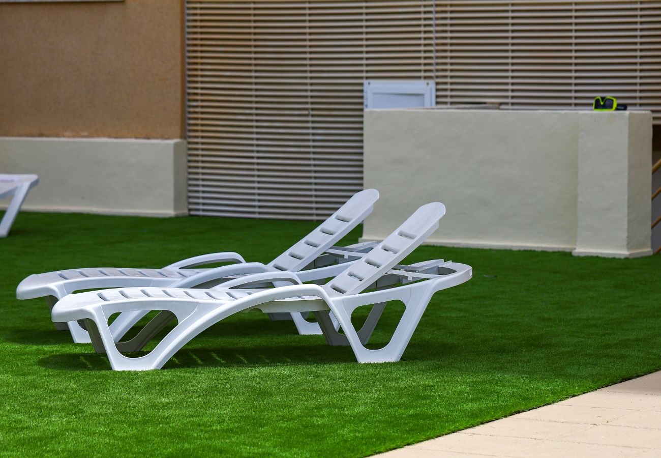 Apartment in Playa de Gandía - Cozy with mediterranean style, a few meters from the beach. A / C and free wifi. Terrace with sea views Apartment in Playa de Gandía - Cozy with mediterranean style, a few meters from the beach. A / C and free wifi. Terrace with sea views