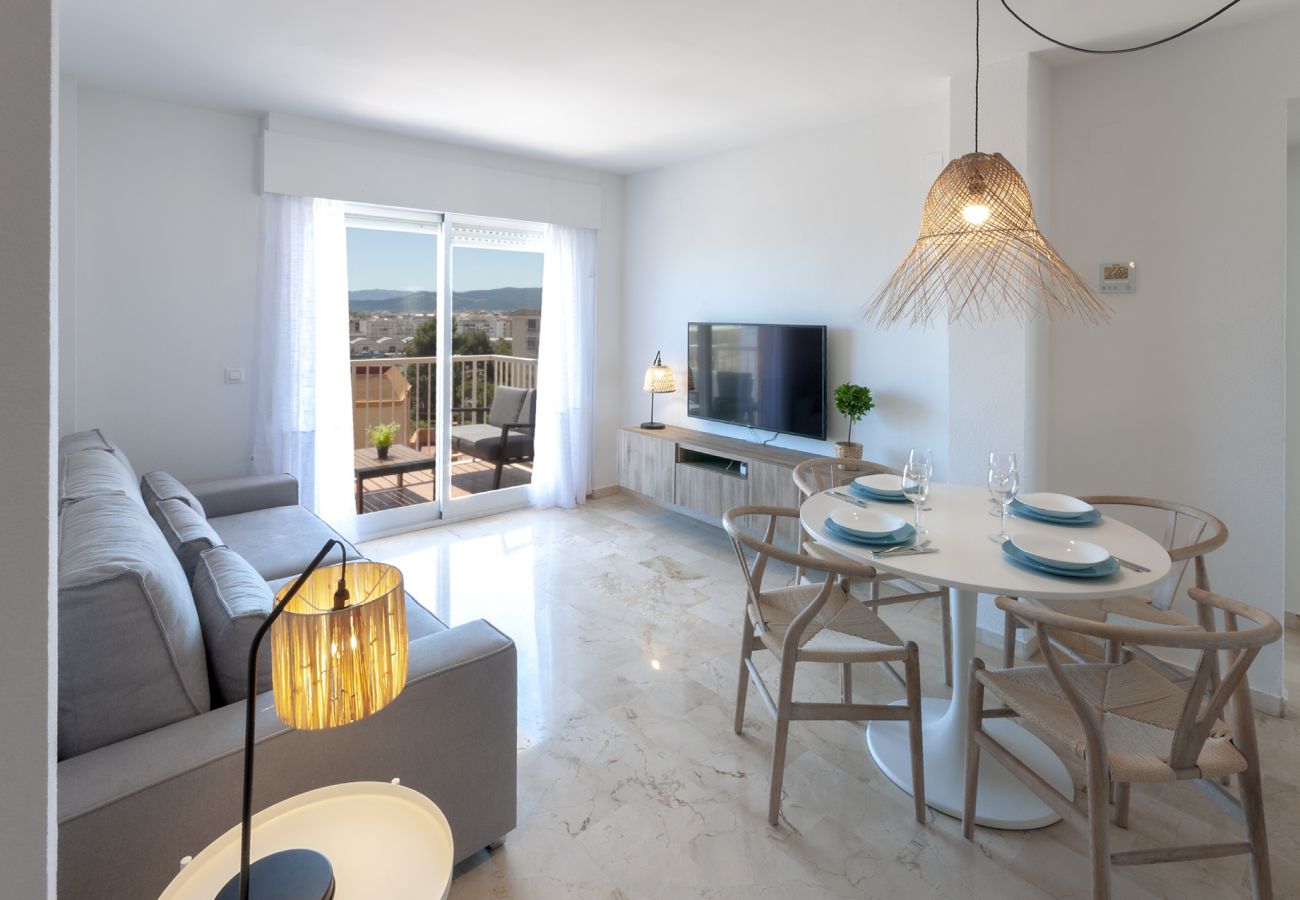 Apartment in Playa de Gandía - Condo with charm, a few meters from the beach. A / C and free wifi. Terrace with sea views Apartment in Playa de Gandía - Condo with charm, a few meters from the beach. A / C and free wifi. Terrace with sea views