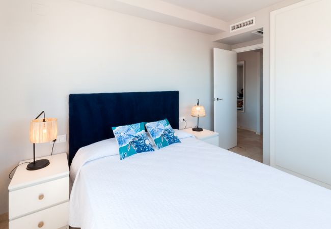Apartment in Playa de Gandía - Condo with charm, a few meters from the beach. A / C and free wifi. Terrace with sea views Apartment in Playa de Gandía - Condo with charm, a few meters from the beach. A / C and free wifi. Terrace with sea views