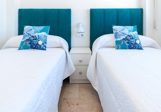 Apartment in Playa de Gandía - Lovely apartment, very close to the beach. Wi-Fi A / C With terrace Apartment in Playa de Gandía - Lovely apartment, very close to the beach. Wi-Fi A / C With terrace