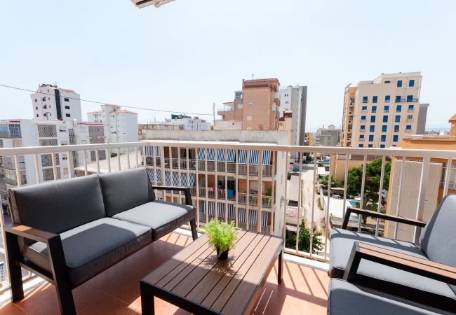 Apartment in Playa de Gandía - Cozy with mediterranean style, a few meters from the beach. A / C and free wifi. Terrace with sea views Apartment in Playa de Gandía - Cozy with mediterranean style, a few meters from the beach. A / C and free wifi. Terrace with sea views