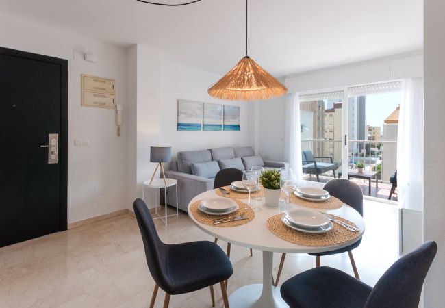  in Playa de Gandía - Cozy with mediterranean style, a few meters from the beach. A / C and free wifi. Terrace with sea views