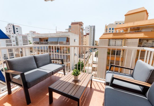 Apartment in Playa de Gandía - Cozy with mediterranean style, a few meters from the beach. A / C and free wifi. Terrace with sea views Apartment in Playa de Gandía - Cozy with mediterranean style, a few meters from the beach. A / C and free wifi. Terrace with sea views