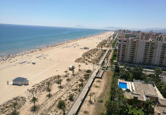 Apartment in Playa de Gandía - Cozy with mediterranean style, a few meters from the beach. A / C and free wifi. Terrace with sea views Apartment in Playa de Gandía - Cozy with mediterranean style, a few meters from the beach. A / C and free wifi. Terrace with sea views